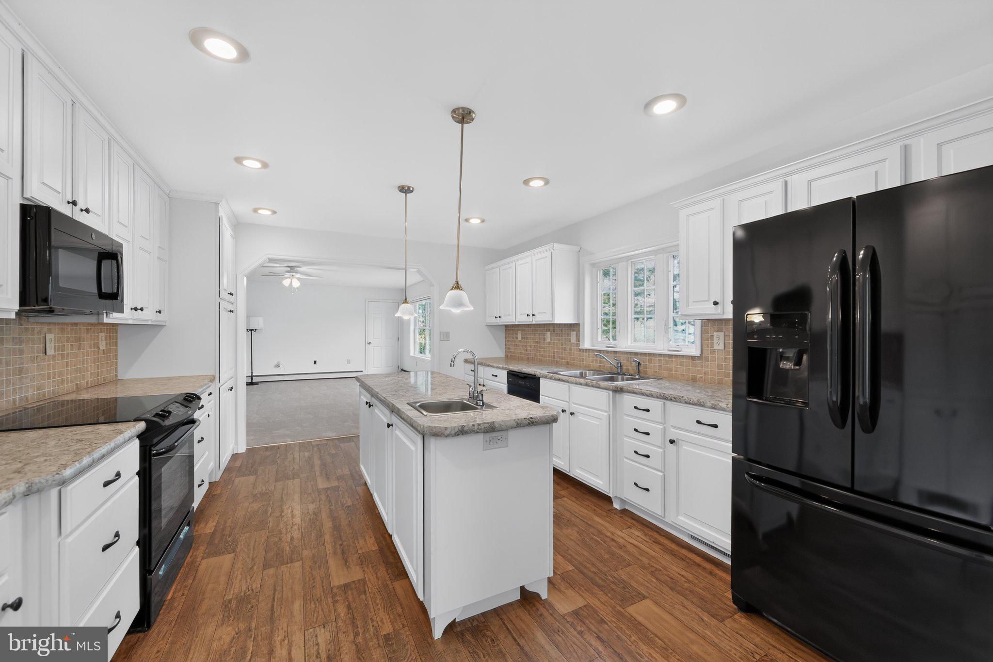 1211 Street Road Chester Springs, PA 19425 - Photo 7 of 34 Gallery Image 7