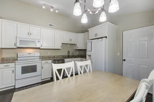 $270,000 | 112 Tabby Creek Circle, Summerville, SC 29486