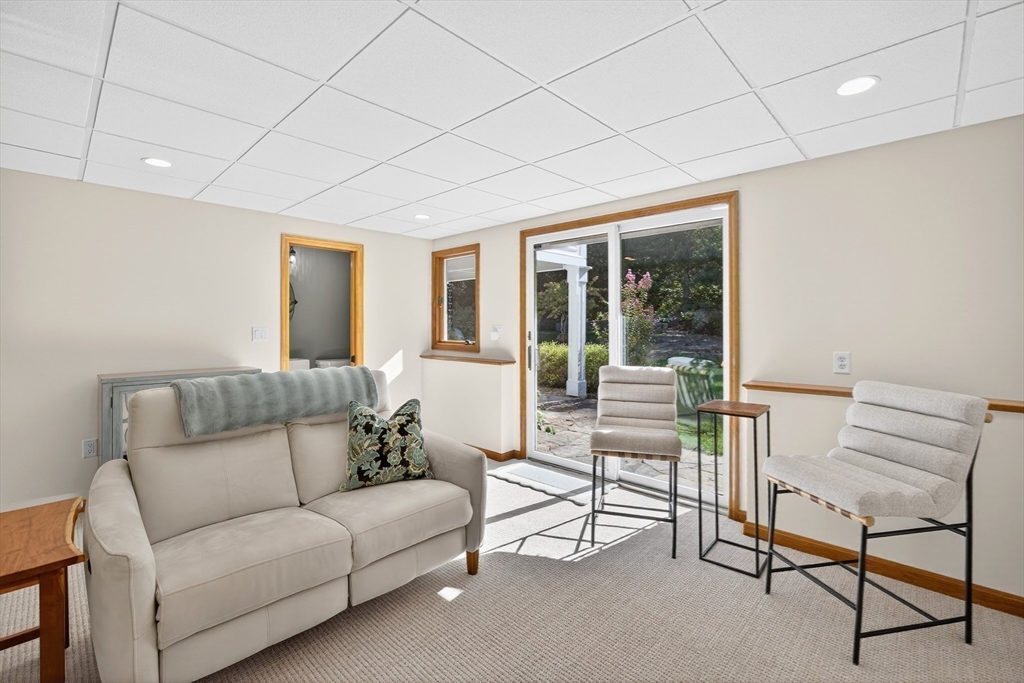 121 Streeter Hill Road Falmouth, MA 02556 - Photo 34 of 40