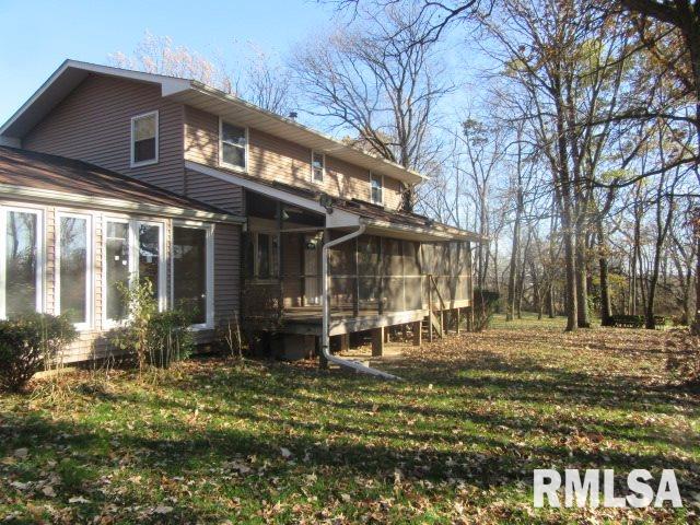2703 Dunn Road Camanche, IA 52730 - Photo 3 of 21 Gallery Image 3