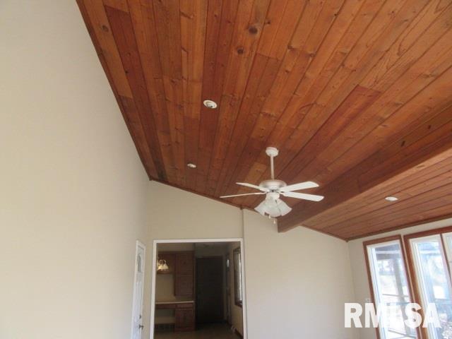 2703 Dunn Road Camanche, IA 52730 - Photo 7 of 21 Gallery Image 7