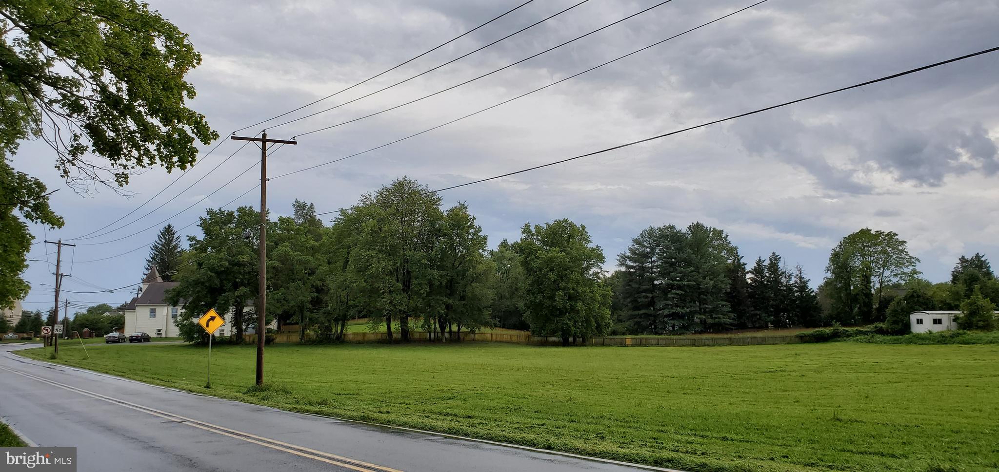 18114 Beallsville Road Poolesville, MD 20837 - Photo 4 of 9