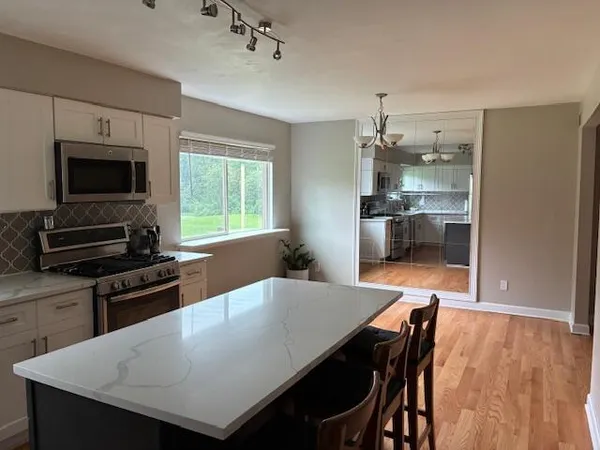 $2,600 | 3677 Beech Drive, Ypsilanti, MI 48197