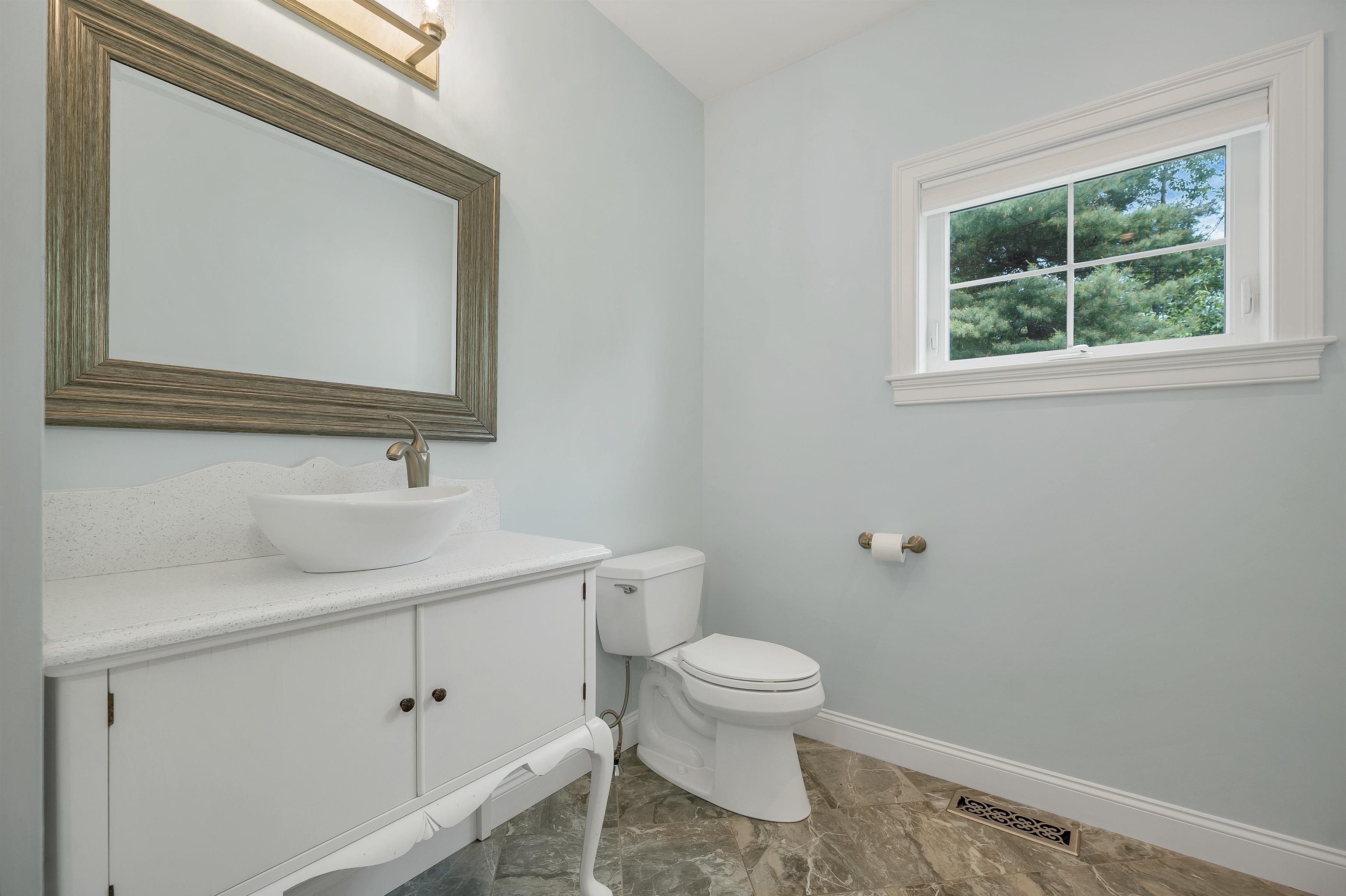 298 A Dover Point Road Dover, NH 03820 - Photo 45 of 60