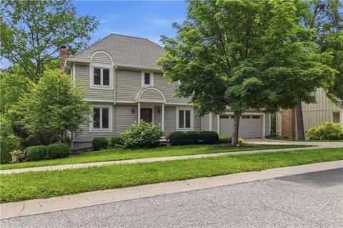 $510,000 | 7905 Mullen Road, Lenexa, KS 66215