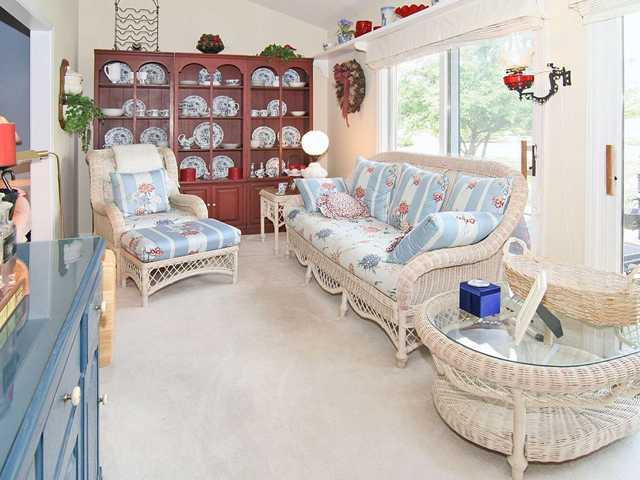 8150 Silk Circle Indianapolis, IN 46256 - Photo 2 of 12