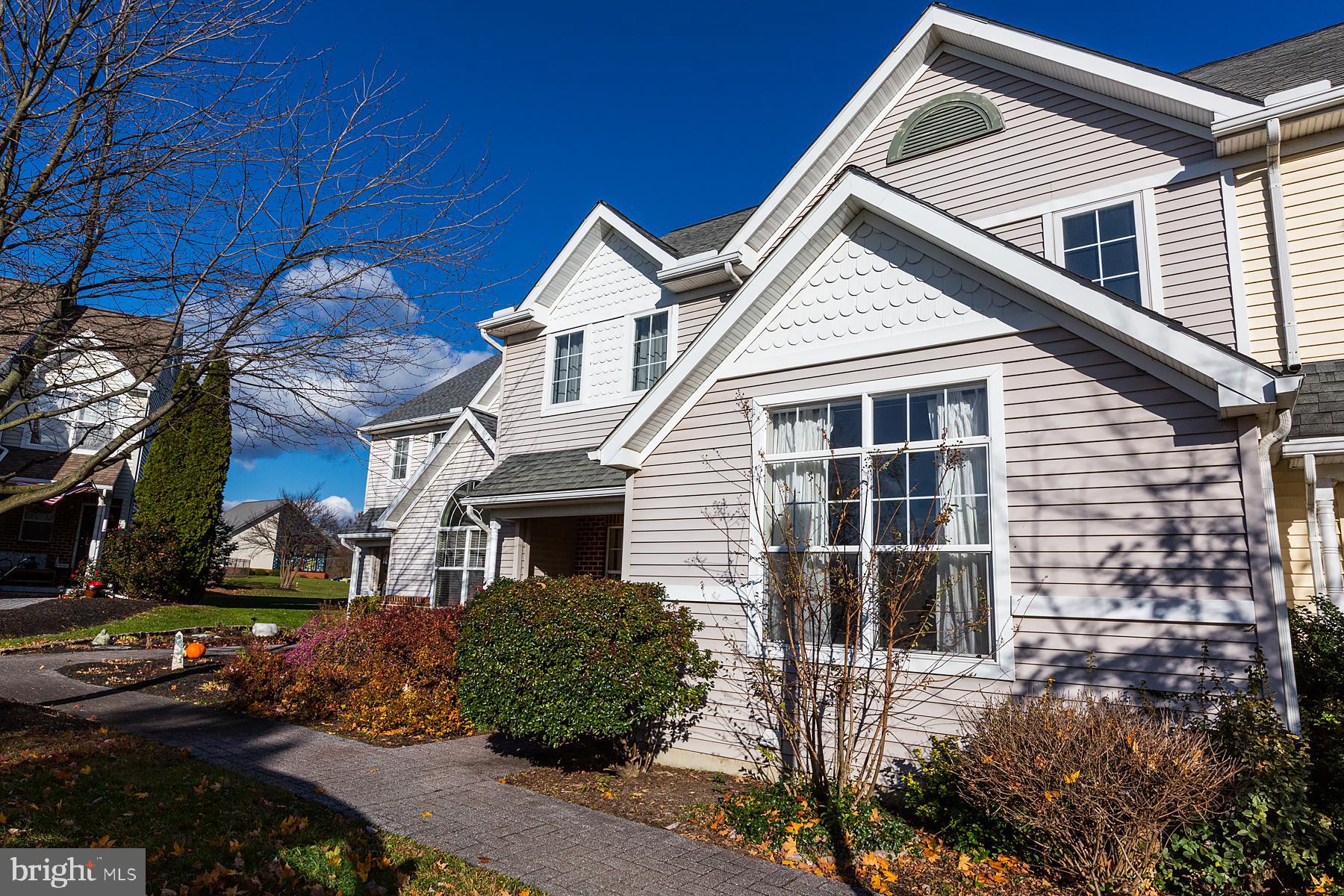 1051 Kent Garden Lititz, PA 17543 - Photo 2 of 79
