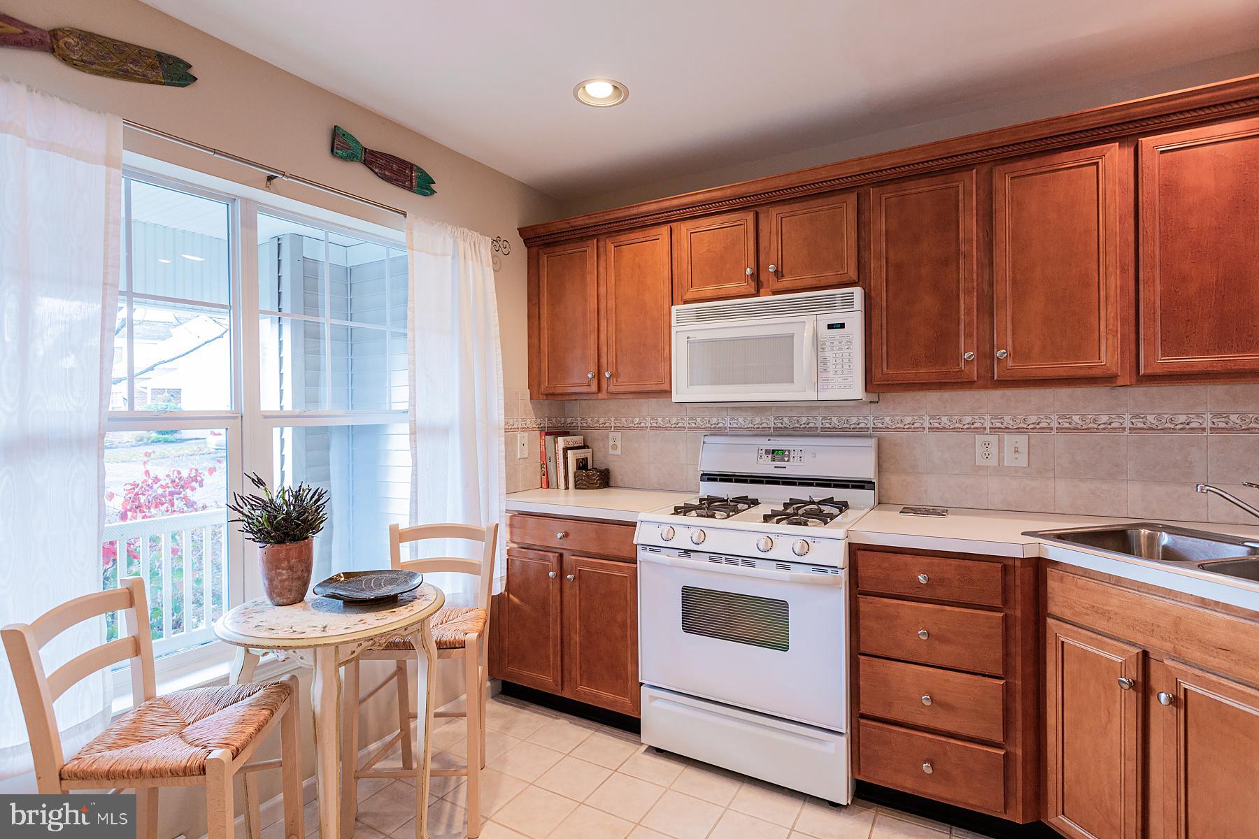 1051 Kent Garden Lititz, PA 17543 - Photo 23 of 79