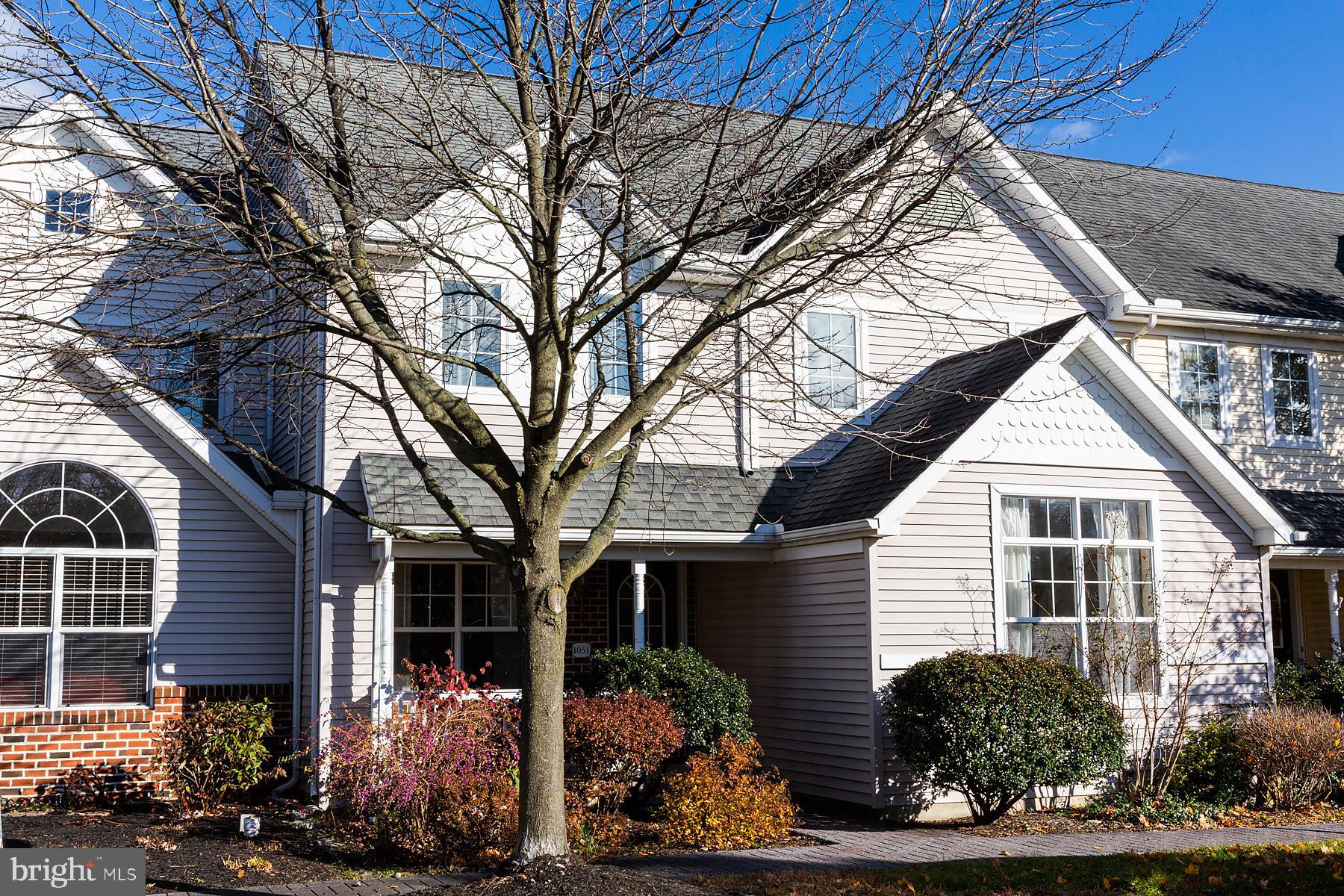 1051 Kent Garden Lititz, PA 17543 - Photo 4 of 79