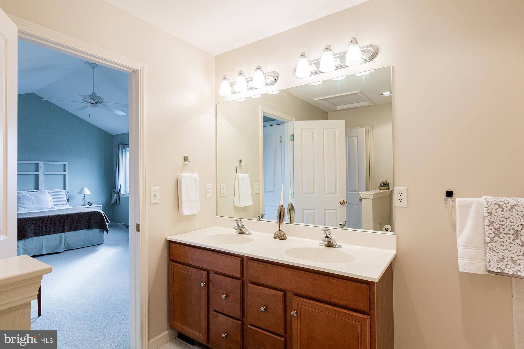 1051 Kent Garden Lititz, PA 17543 - Photo 60 of 79