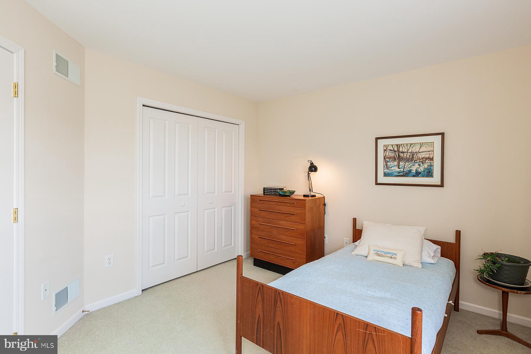 1051 Kent Garden Lititz, PA 17543 - Photo 63 of 79