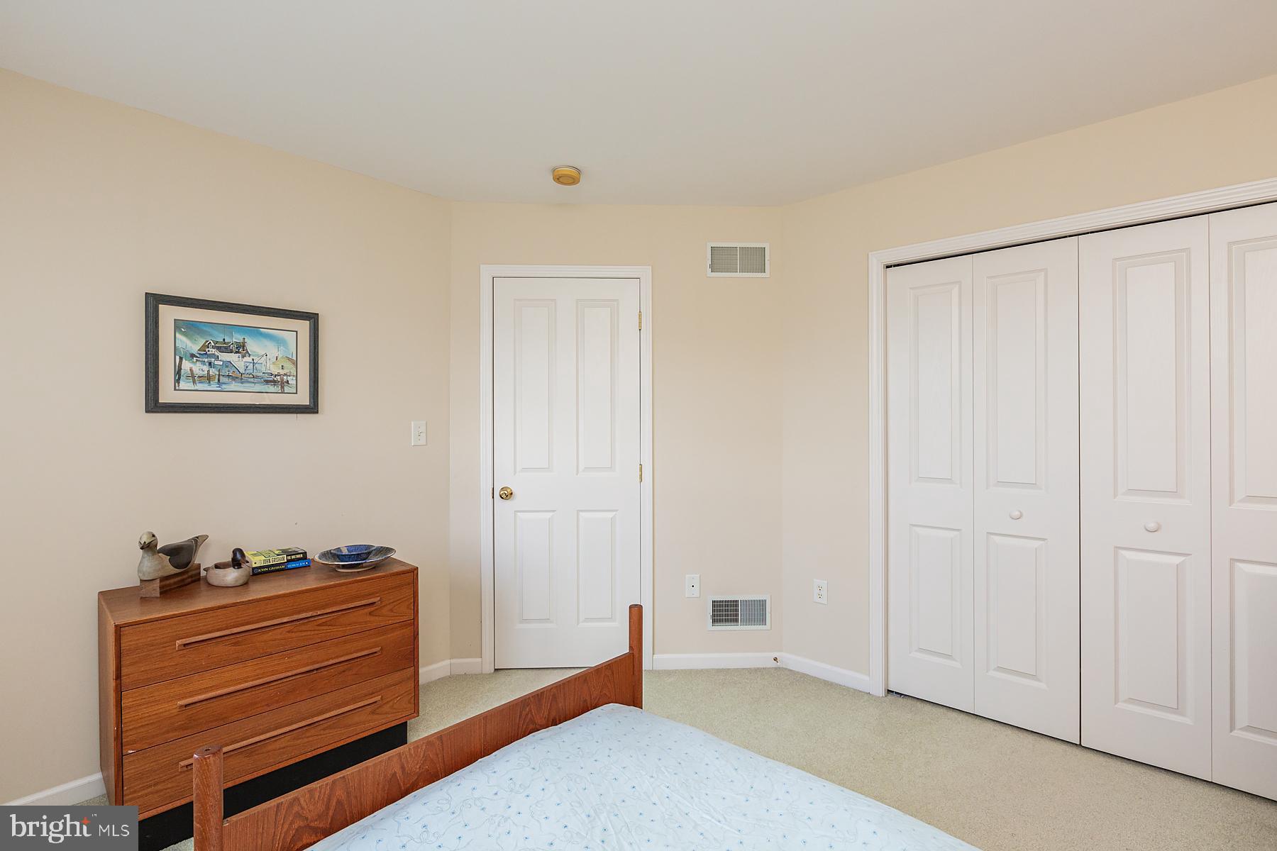 1051 Kent Garden Lititz, PA 17543 - Photo 64 of 79