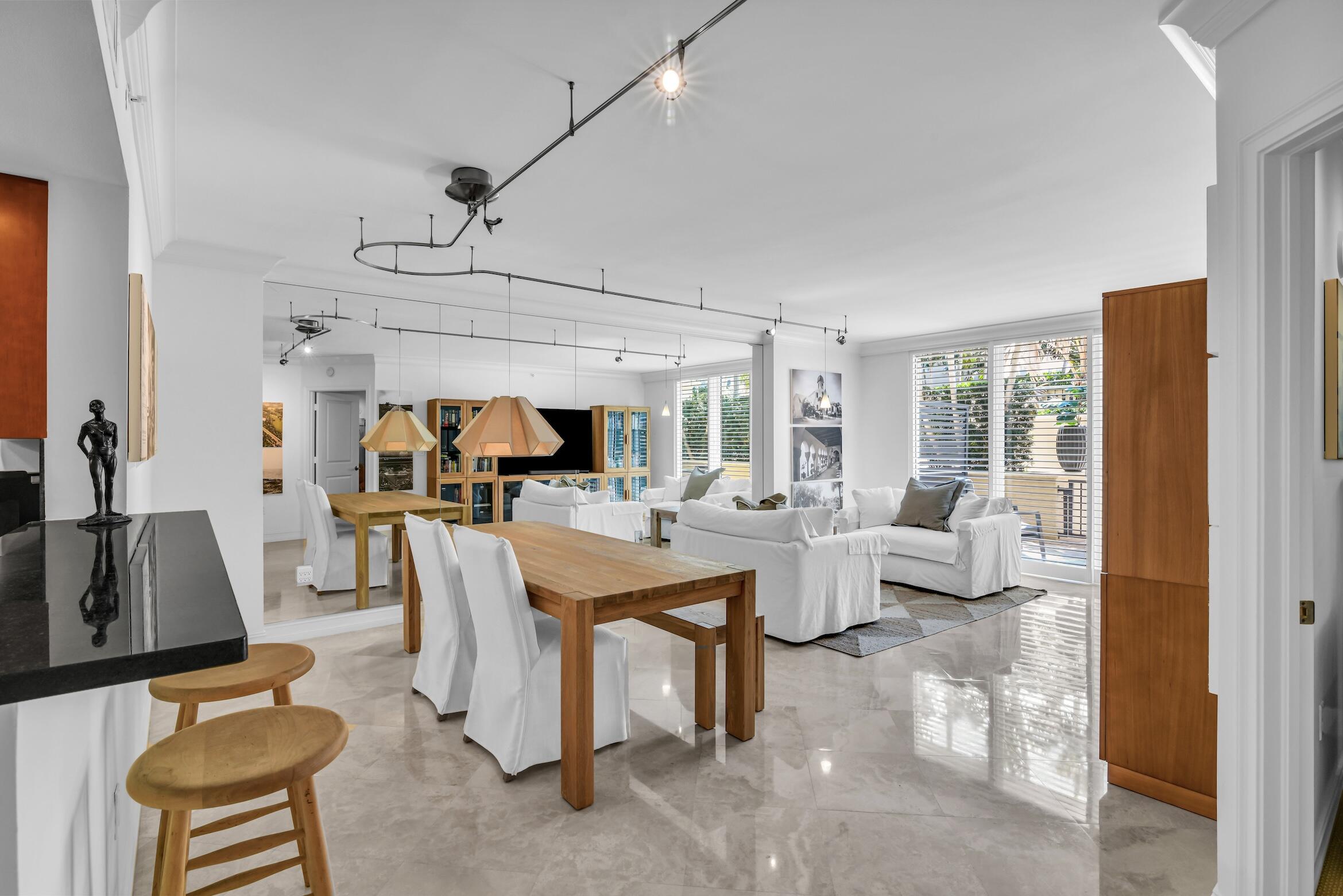99 Southeast Mizner Boulevard, Unit 612 Boca Raton, FL 33432 - Photo 14 of 49 Palmetto Place 99 SE Mizner Blvd, 612, B