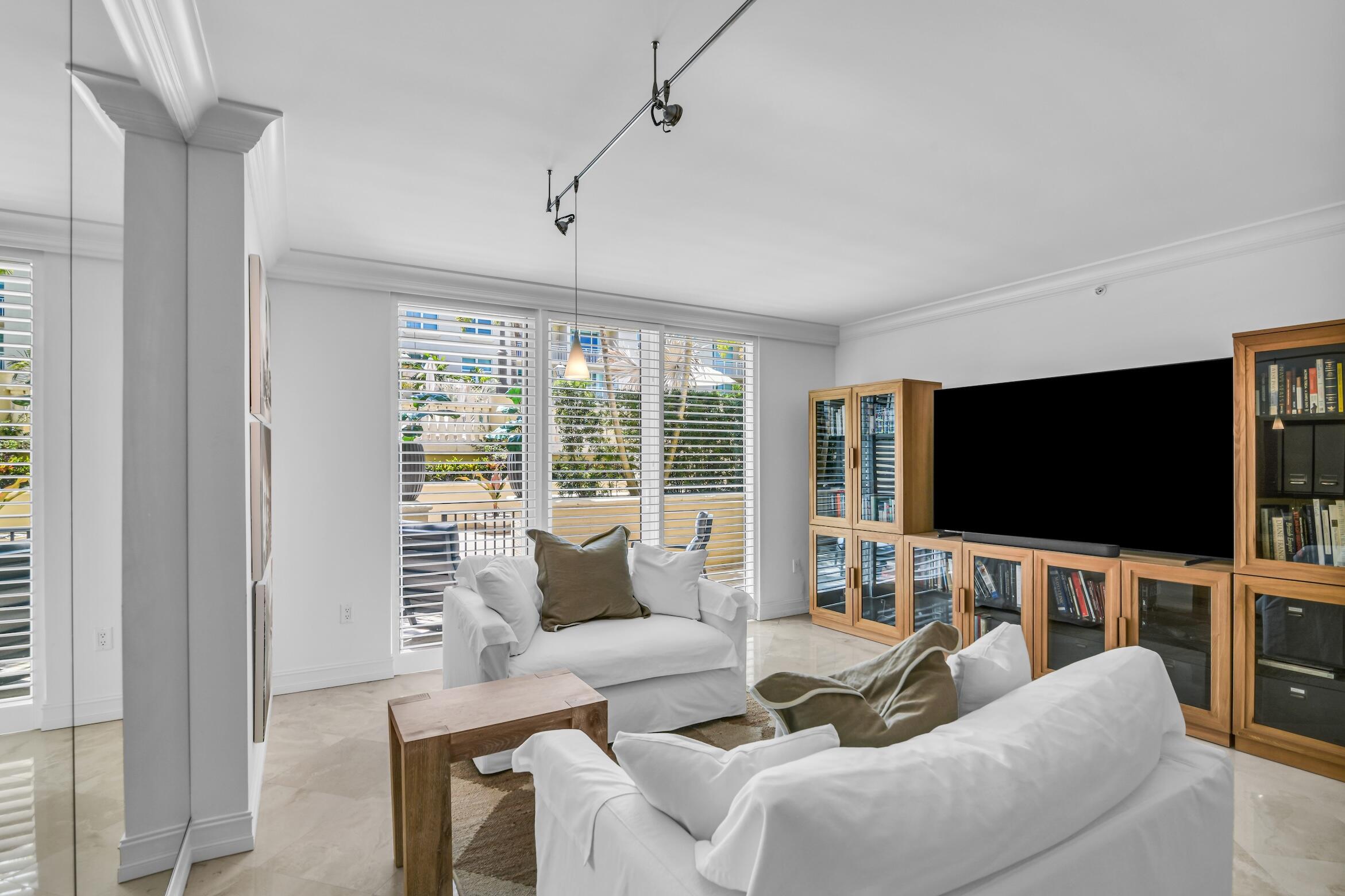 99 Southeast Mizner Boulevard, Unit 612 Boca Raton, FL 33432 - Photo 17 of 49 Palmetto Place 99 SE Mizner Blvd, 612, B