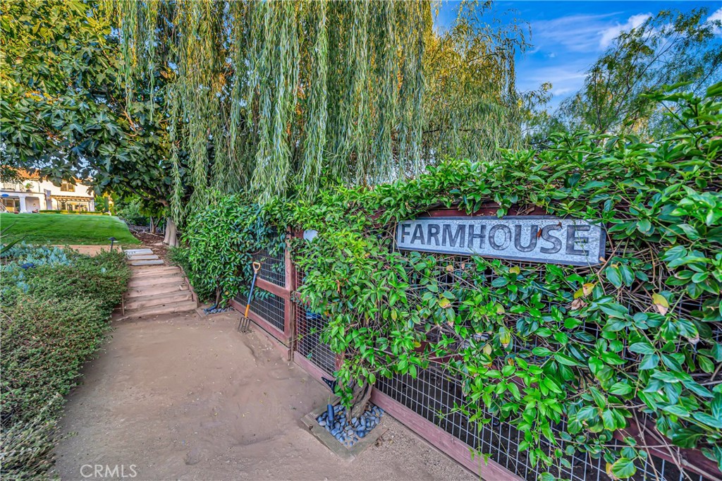 2037 Delphine Lane Calabasas, CA 91302 - Photo 67 of 75