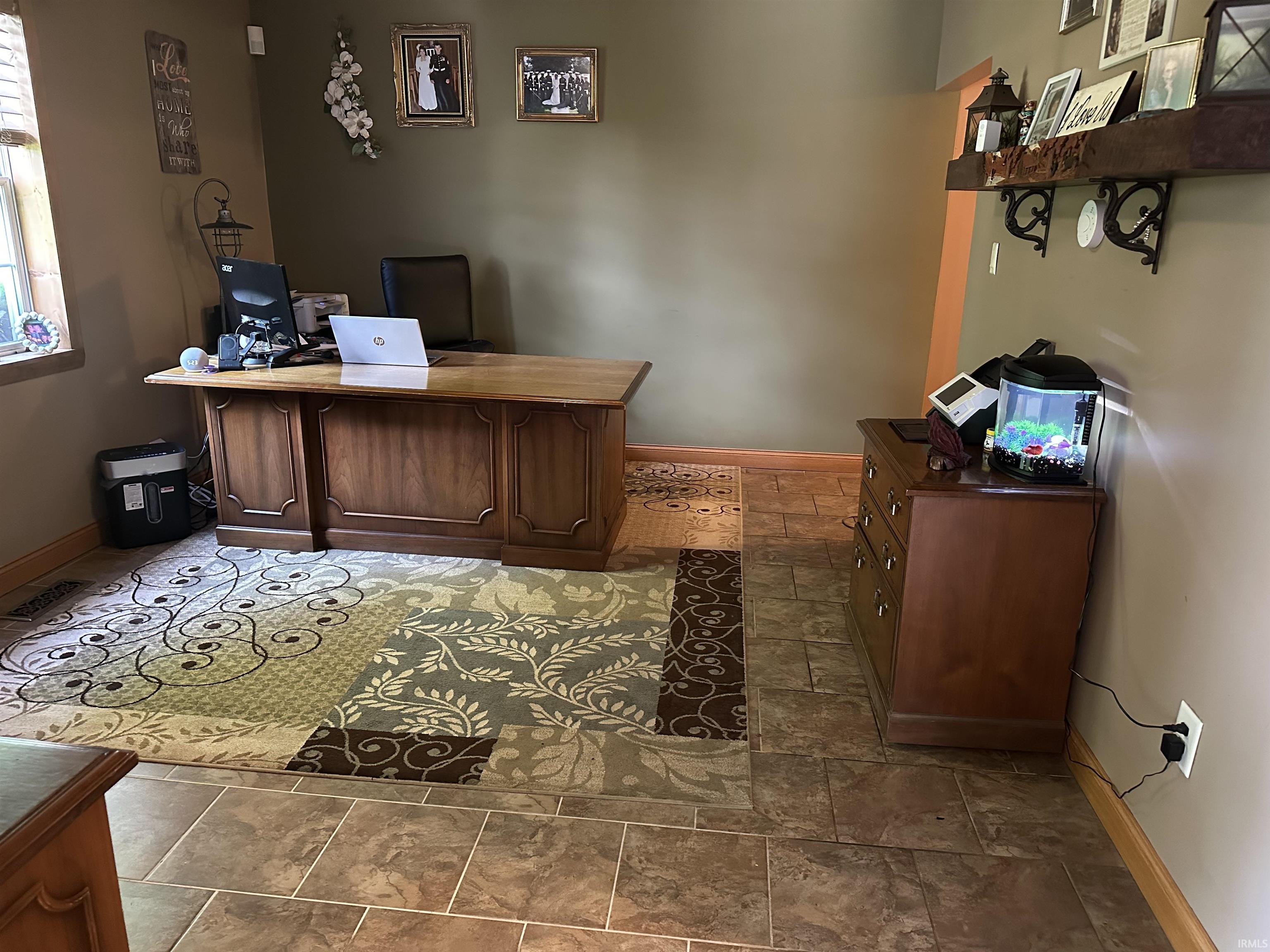 2155 East 600 North Rochester, IN 46975 - Photo 11 of 36