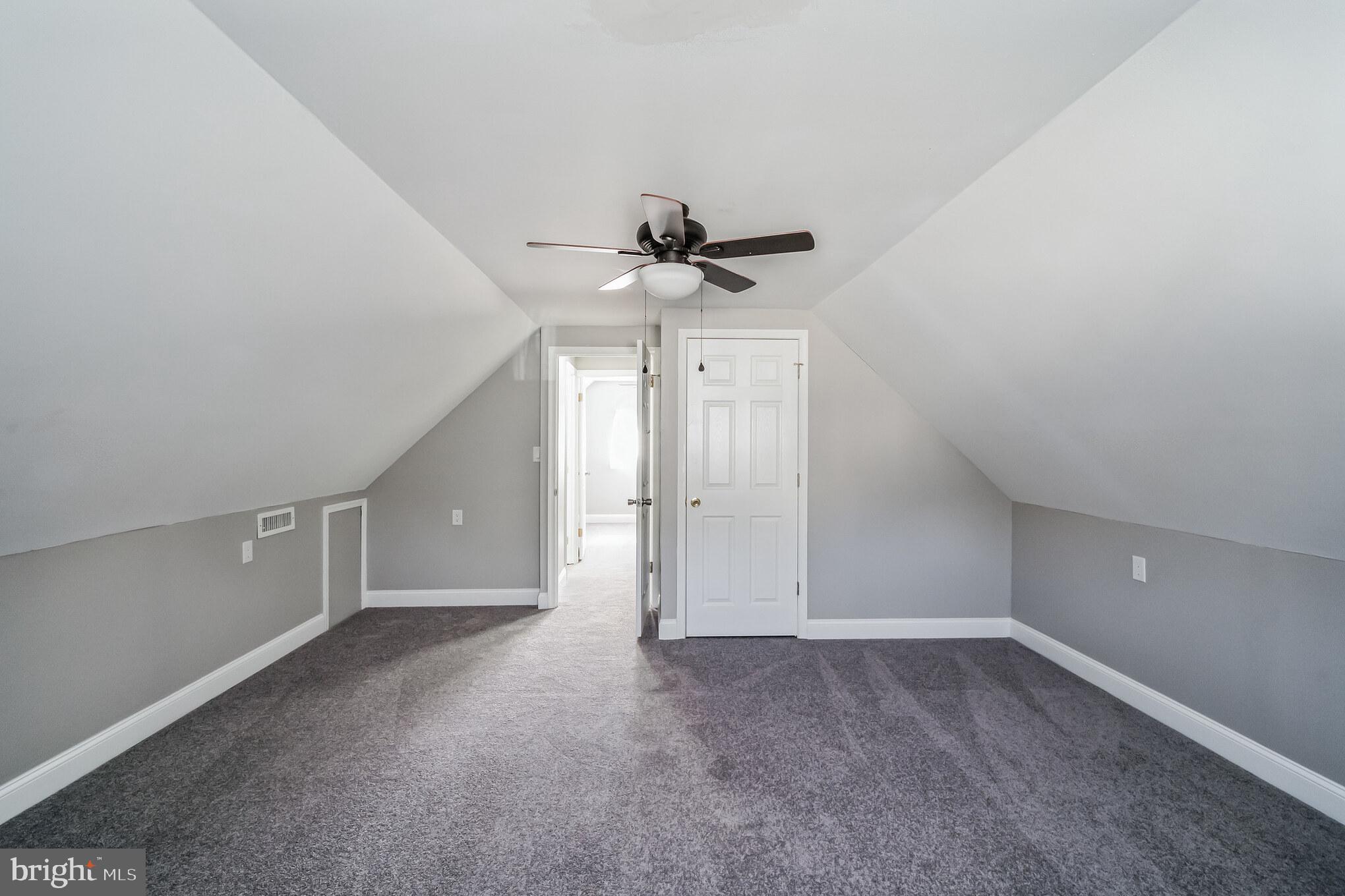 135 Hedge Road Levittown, PA 19056 - Photo 24 of 30 Gallery Image 24