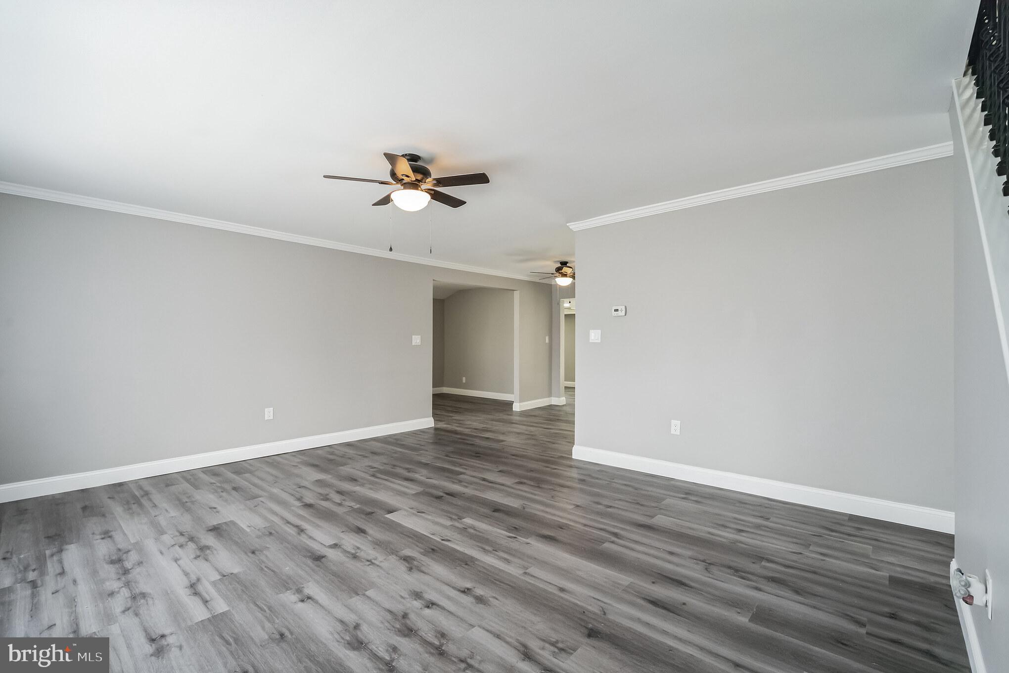 135 Hedge Road Levittown, PA 19056 - Photo 7 of 30 Gallery Image 7
