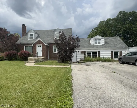 $700 | 1320 West Montrose Street, Unit 3, Youngstown, OH 44505