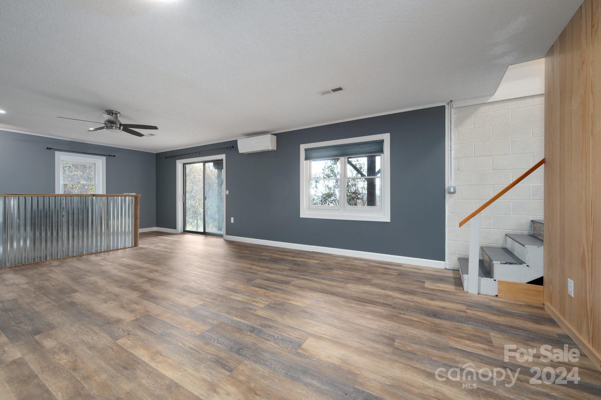 506 Rabbit Run Marshall, NC 28753 - Photo 19 of 30 Gallery Image 19