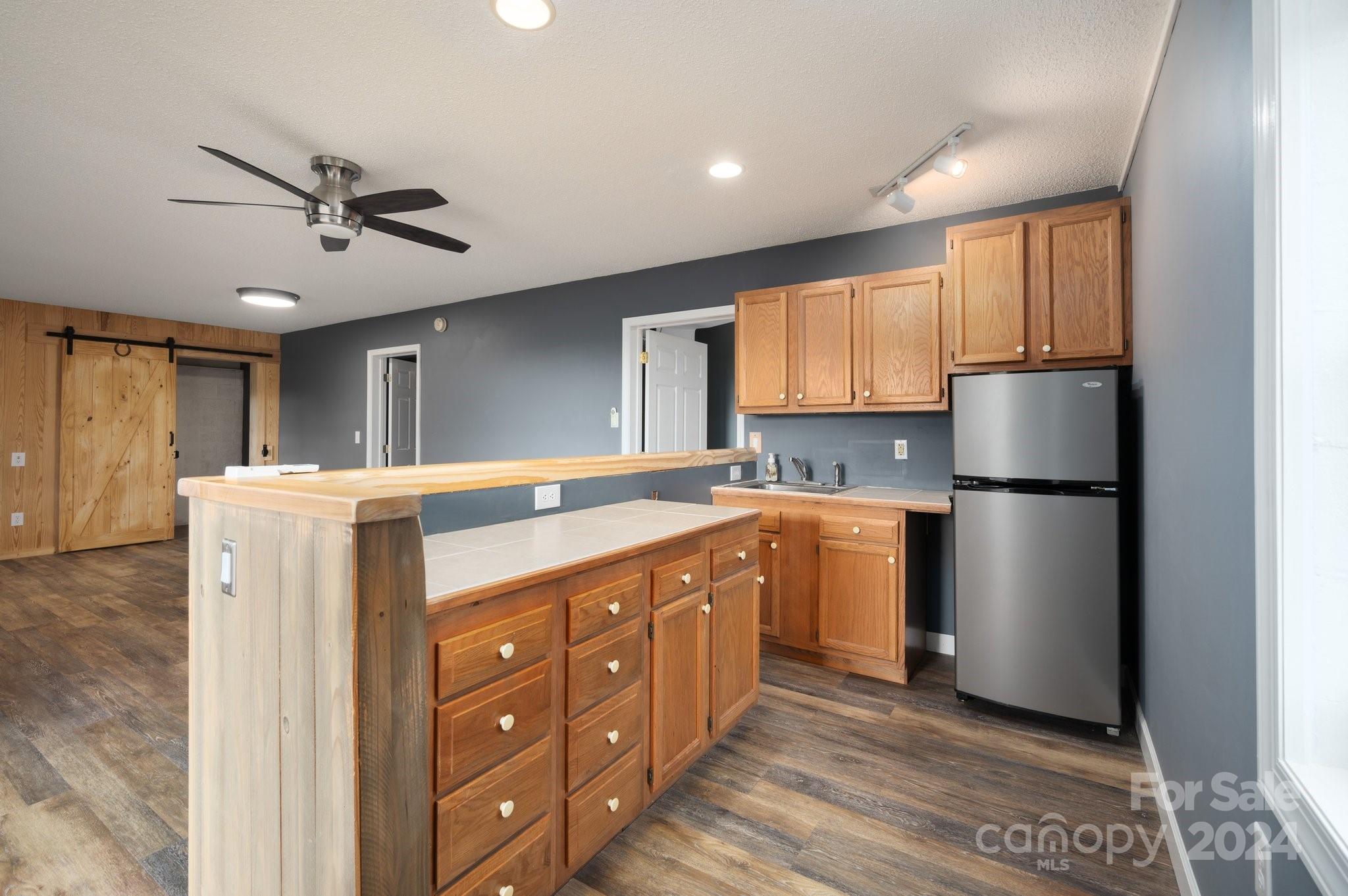 506 Rabbit Run Marshall, NC 28753 - Photo 20 of 30 Gallery Image 20
