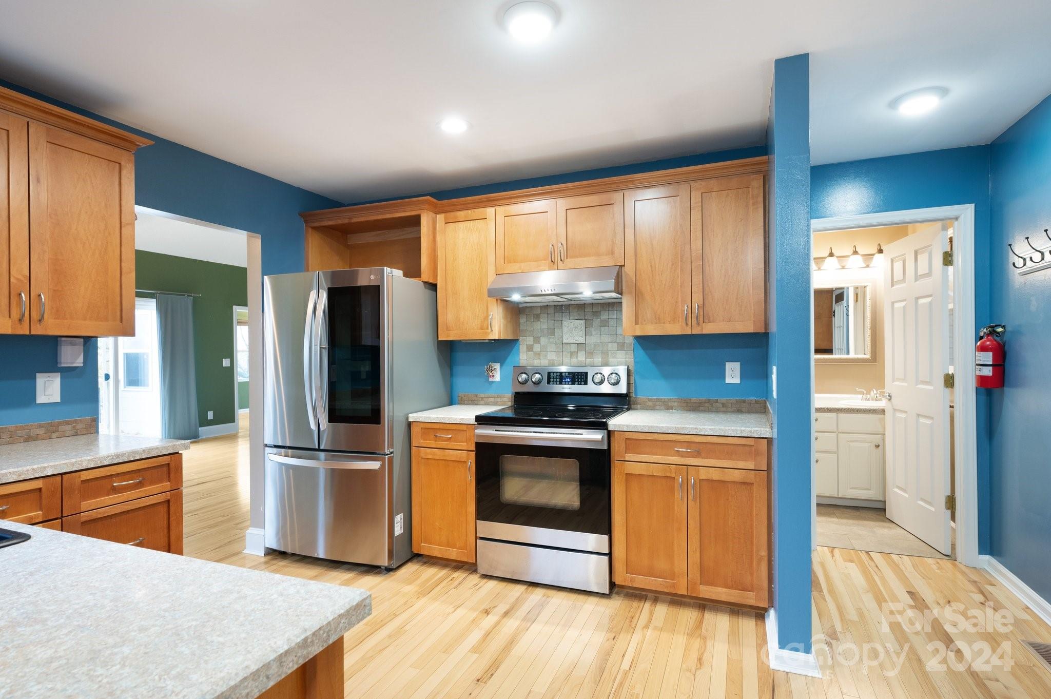506 Rabbit Run Marshall, NC 28753 - Photo 8 of 30 Gallery Image 8