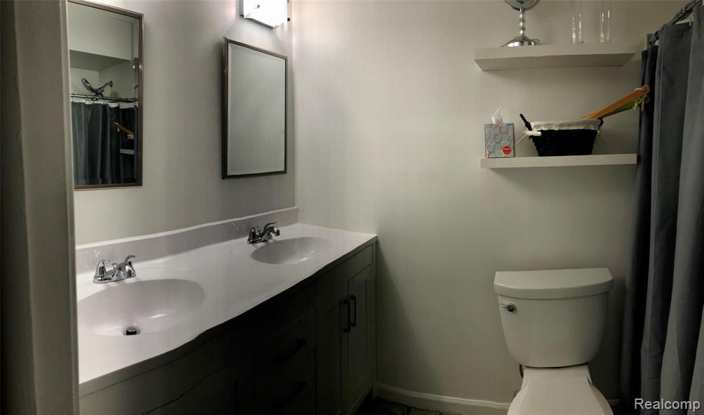 63 East Maryknoll Road Rochester Hills, MI 48309 - Photo 20 of 34