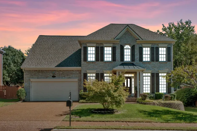 $850,000 | 4550 Winfield Drive, Nashville, TN 37211