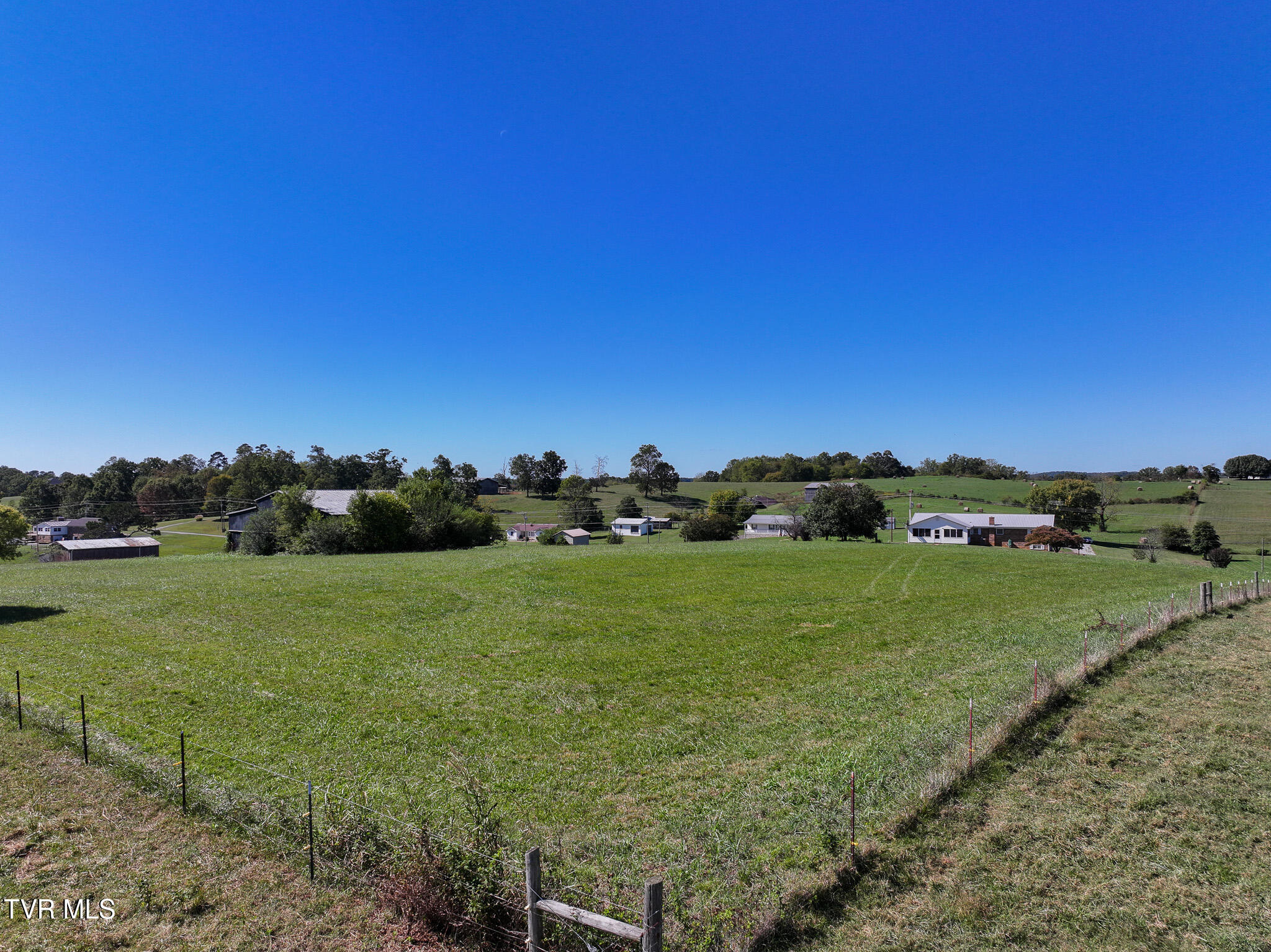 575 West Allens Bridge Road Greeneville, TN 37743 - Photo 50 of 70 DJI_20261005143601_0950_D