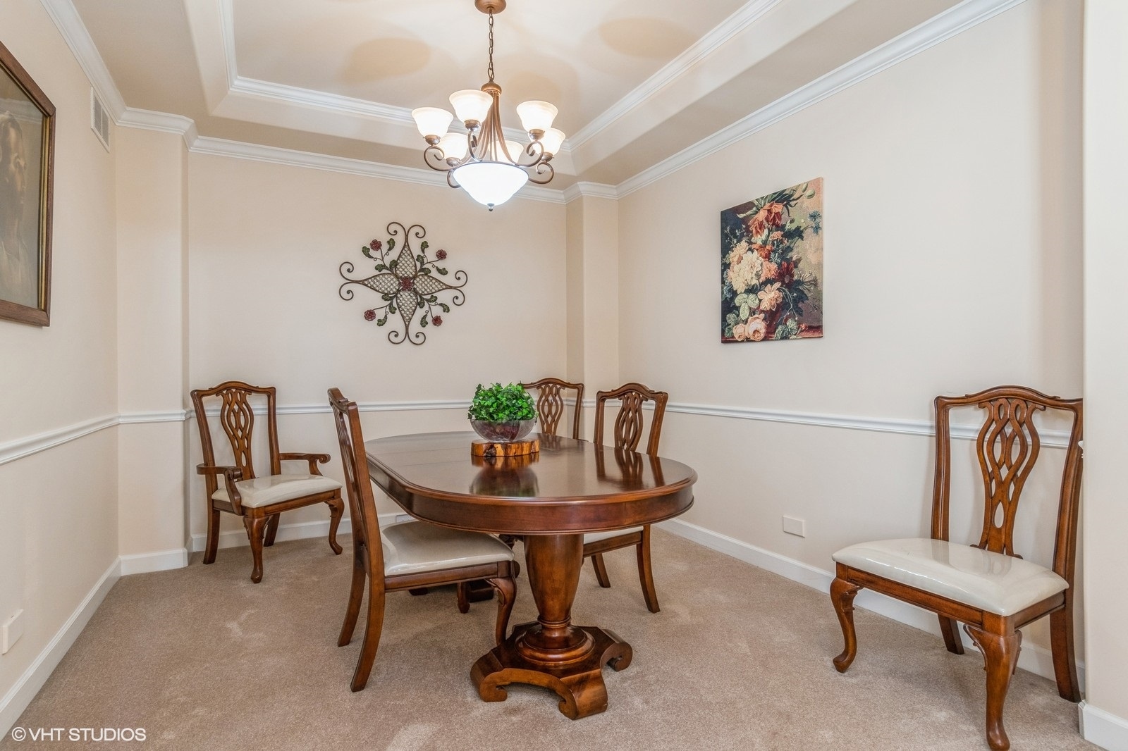 11976 Winterberry Lane Plainfield, IL 60585 - Photo 7 of 22 a view of a dining room with furniture