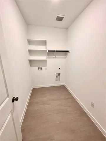 a view of a room with shelf