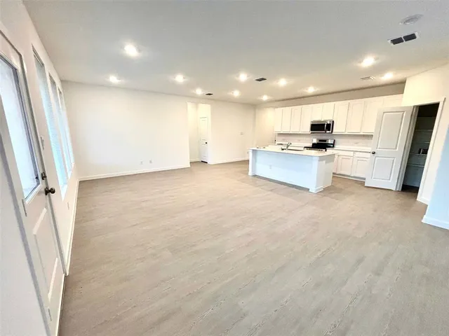 $2,000 | 517 Ml Trce Way, Princeton, TX 75407