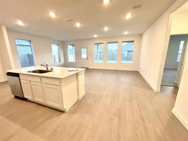 $2,000 | 517 Ml Trce Way, Princeton, TX 75407