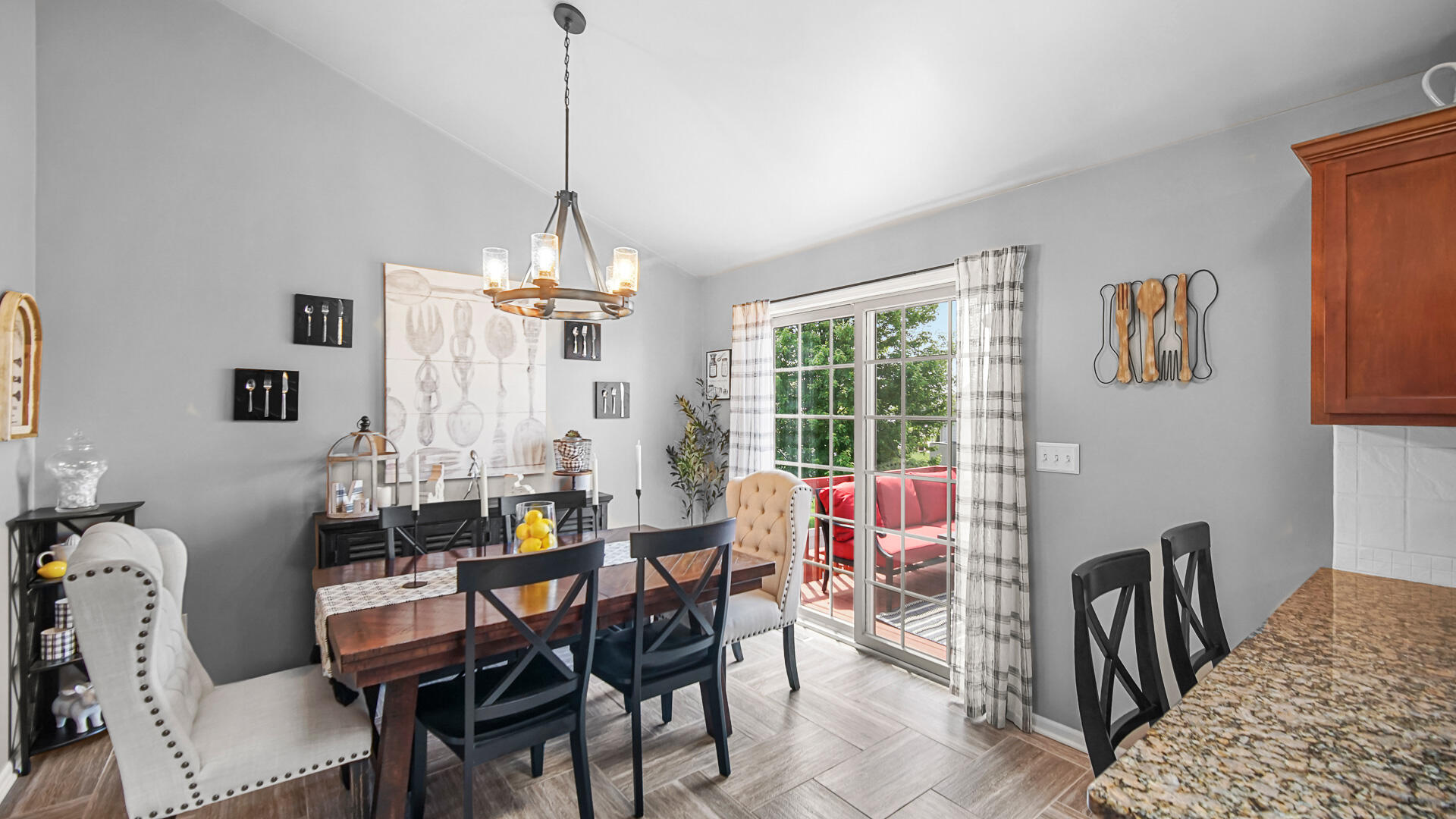 7313 West 91st Place Crown Point, IN 46307 - Photo 11 of 28 a dining room with furniture and window