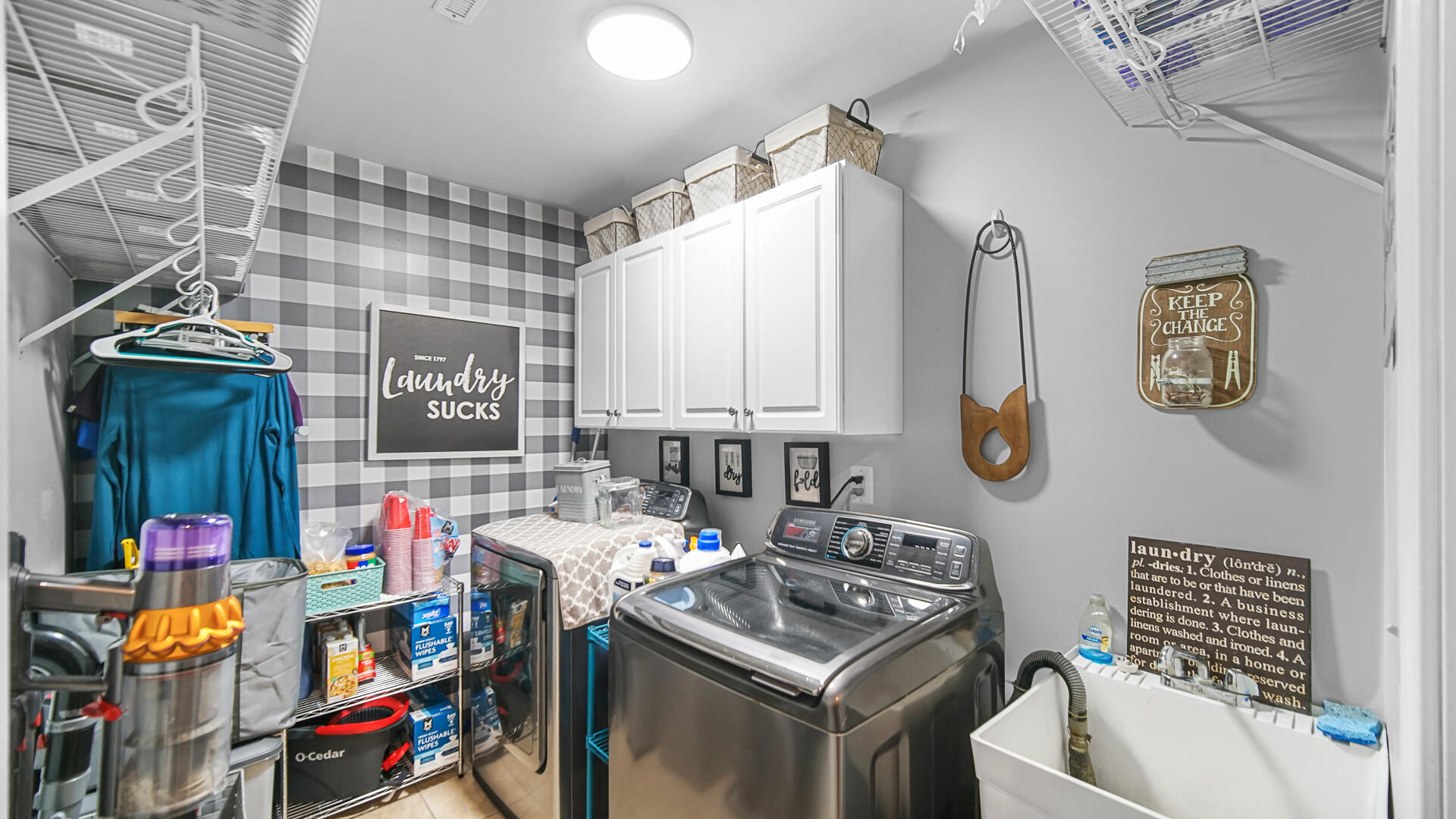 7313 West 91st Place Crown Point, IN 46307 - Photo 23 of 28 a utility room with dryer and washer