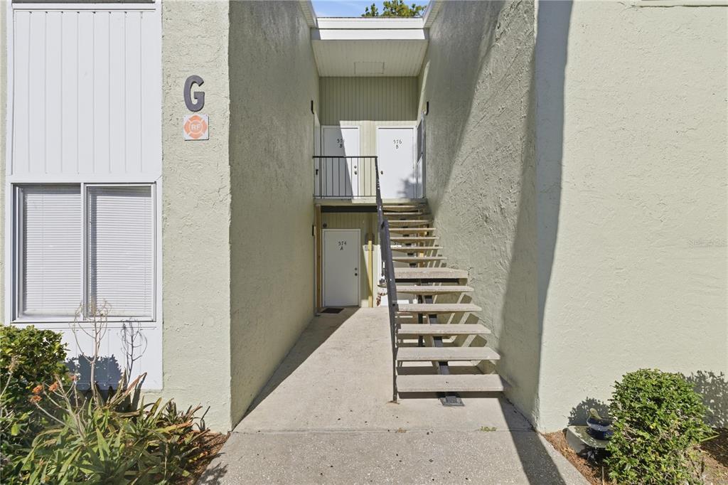 574 Fairways Circle, Unit B Ocala, FL 34472 - Photo 4 of 33