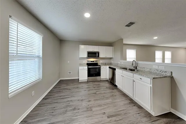 $1,800 | 4725 Waterford Drive, Fort Worth, TX 76179