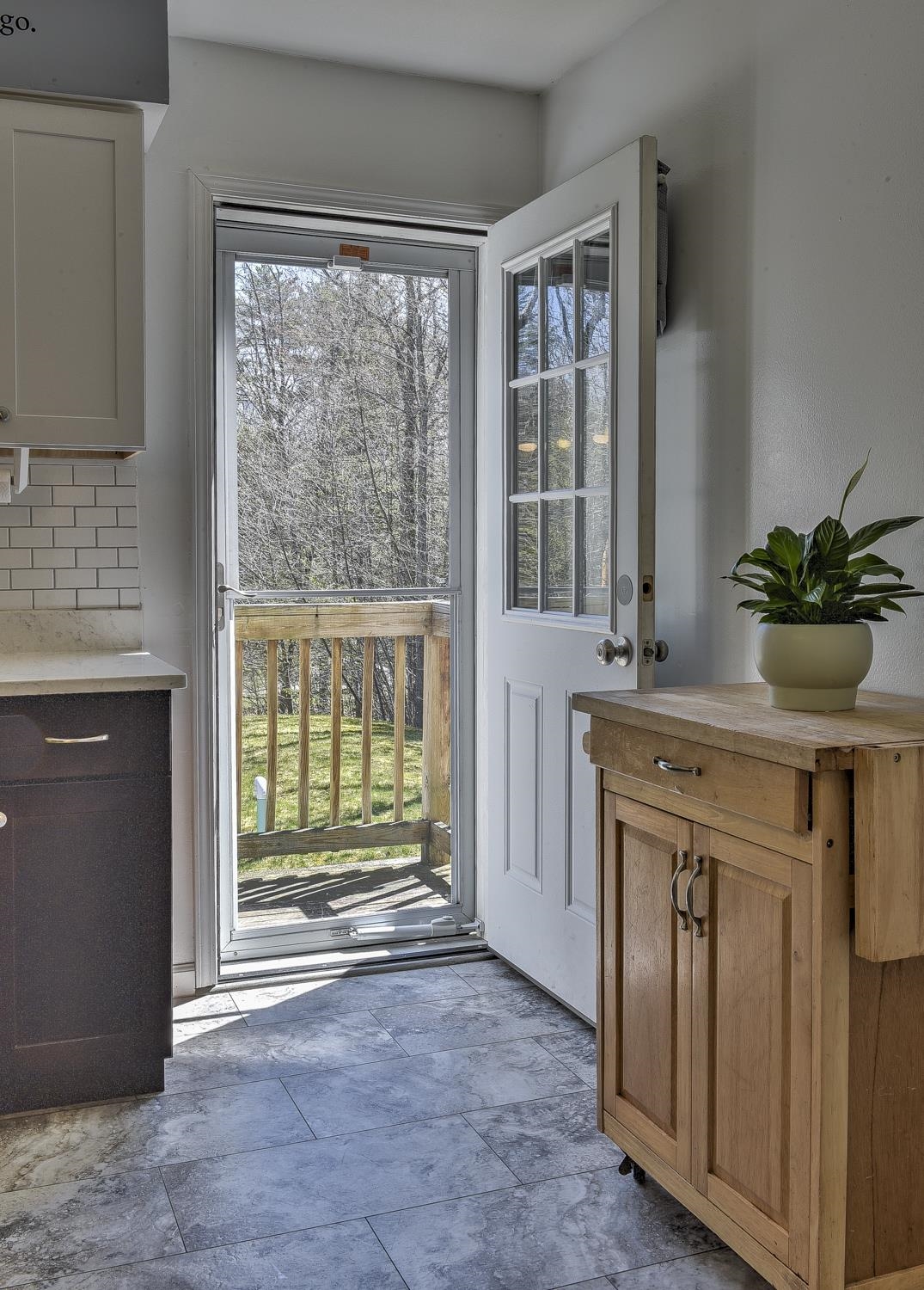 33 Buttercup Lane Antrim, NH 03440 - Photo 3 of 39