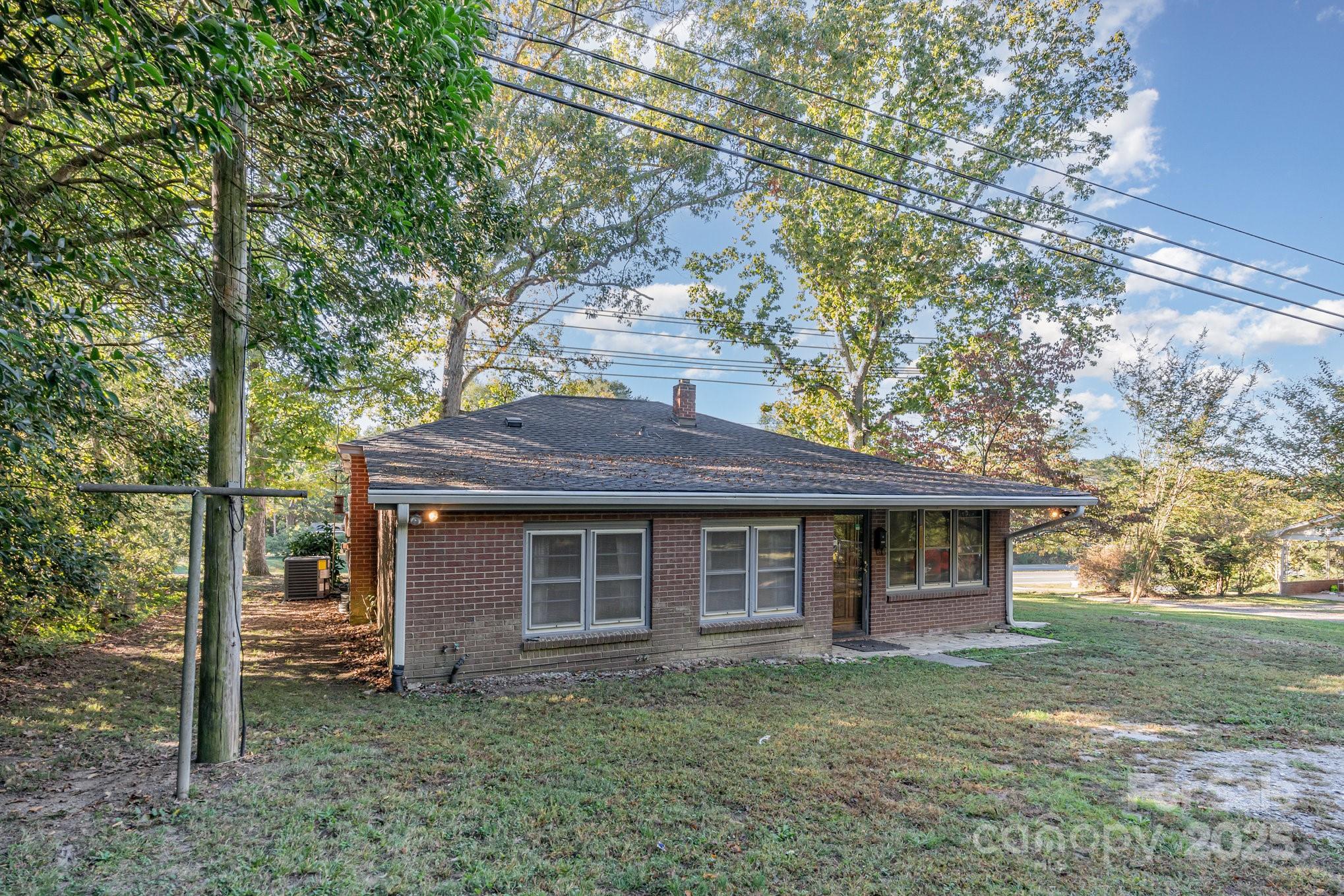 1610 Shelby Road Kings Mountain, NC 28086 - Photo 17 of 42