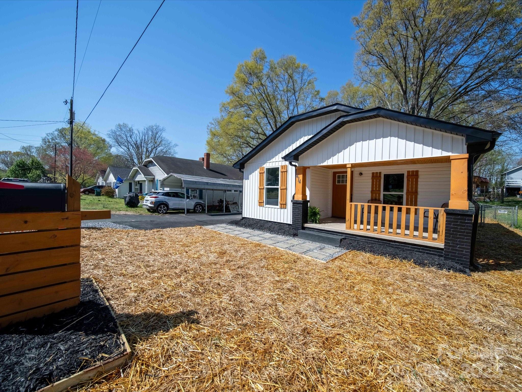 414 East Rice Street Landis, NC 28088 - Photo 4 of 36 Gallery Image 4