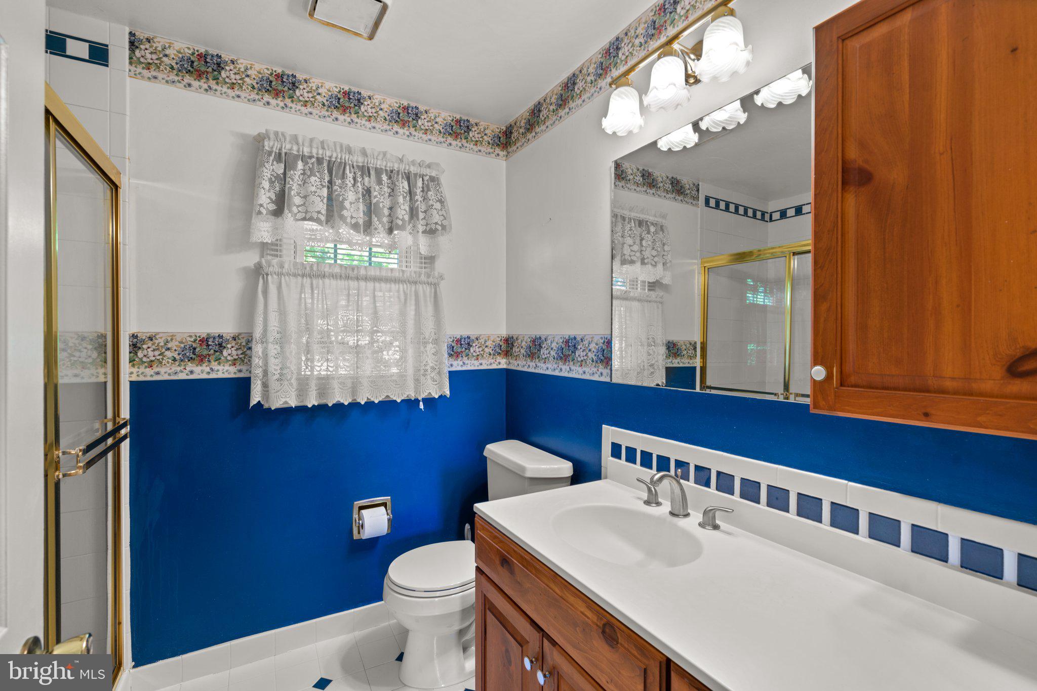 10825 Sandringham Road Cockeysville, MD 21030 - Photo 25 of 55 Primary Bath