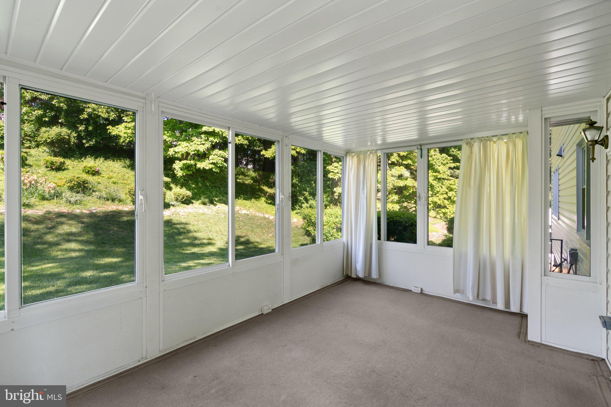 10825 Sandringham Road Cockeysville, MD 21030 - Photo 40 of 55 Sun Porch