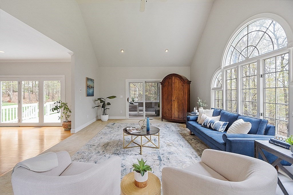 21 Vose Hill Road Westford, MA 01886 - Photo 18 of 42 Gallery Image 18
