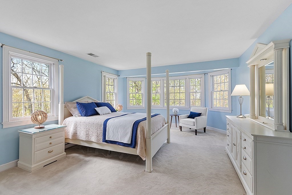 21 Vose Hill Road Westford, MA 01886 - Photo 7 of 42 Gallery Image 7