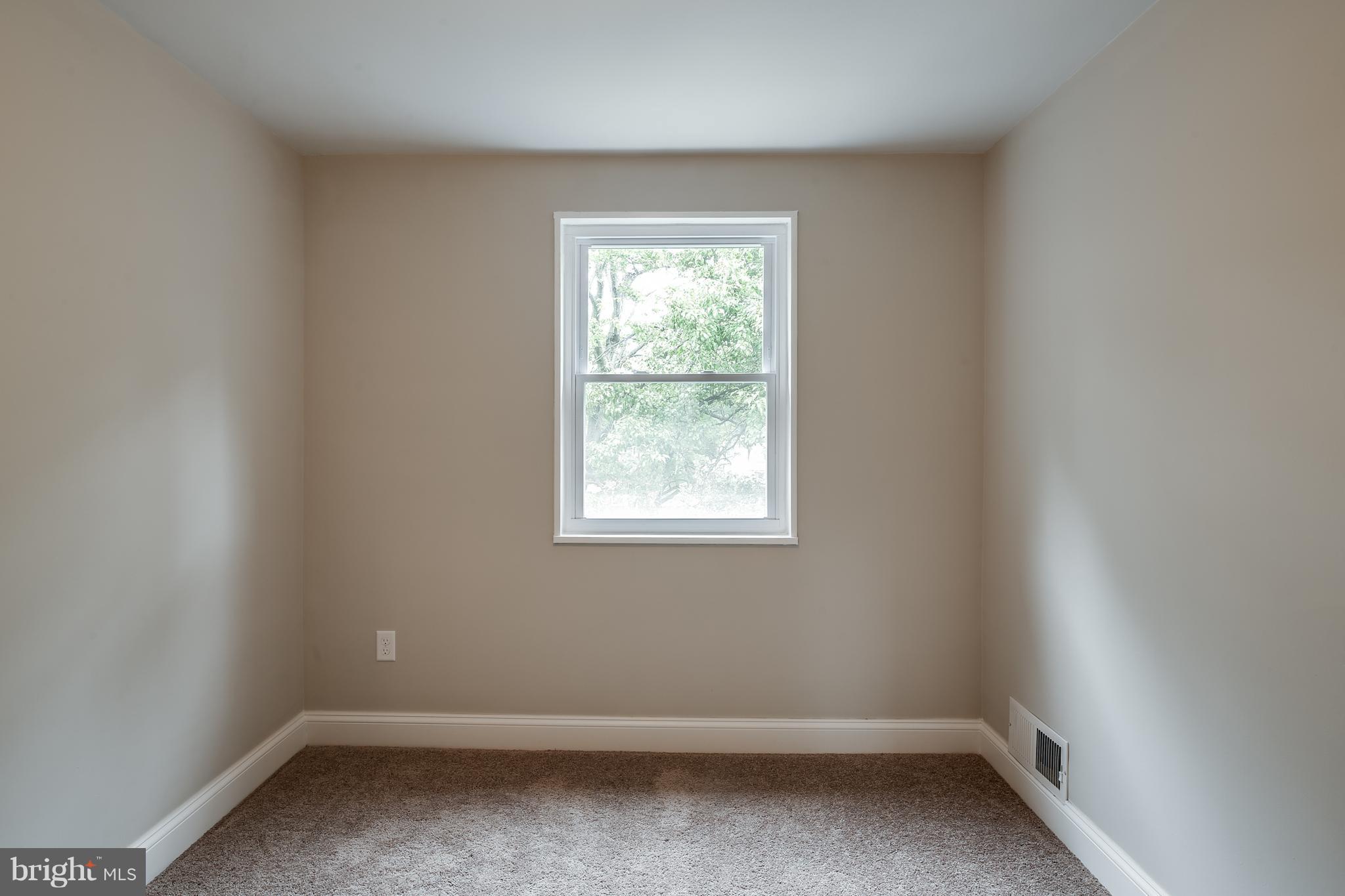 5315 Lothian Road Baltimore, MD 21212 - Photo 23 of 30 Bedroom