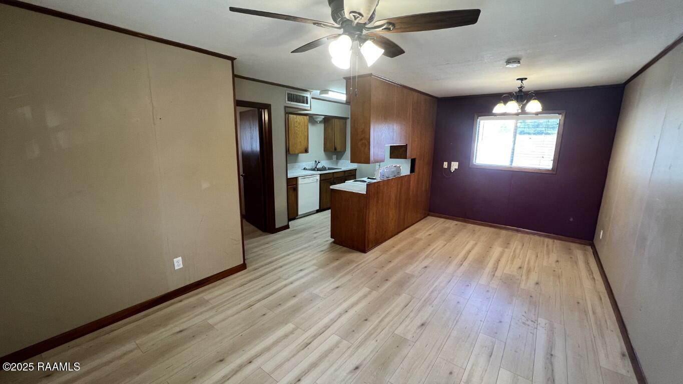 715 Harding Street, Unit 4 Lafayette, LA 70503 - Photo 4 of 12 IMG_5802
