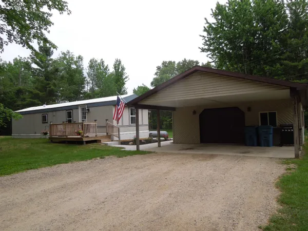 $124,900 | 3311 Burgess Road, Beaverton, MI 48612