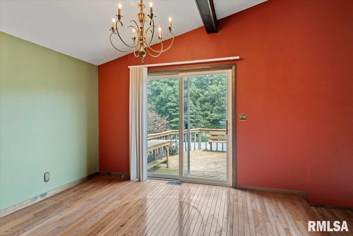 5016 Kinsinger Road Pleasant Plains, IL 62677 - Photo 13 of 40 Gallery Image 13