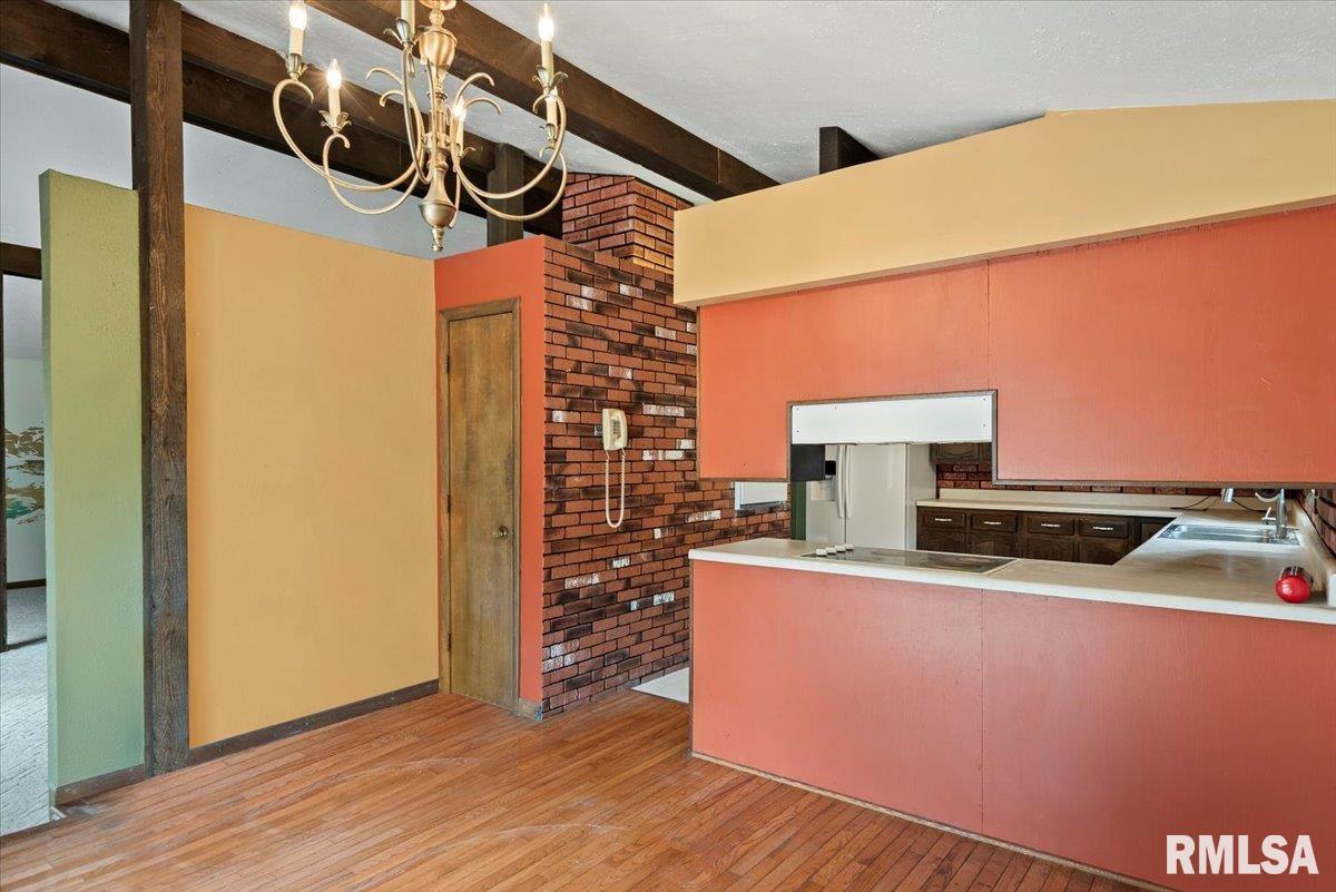 5016 Kinsinger Road Pleasant Plains, IL 62677 - Photo 14 of 40 Gallery Image 14
