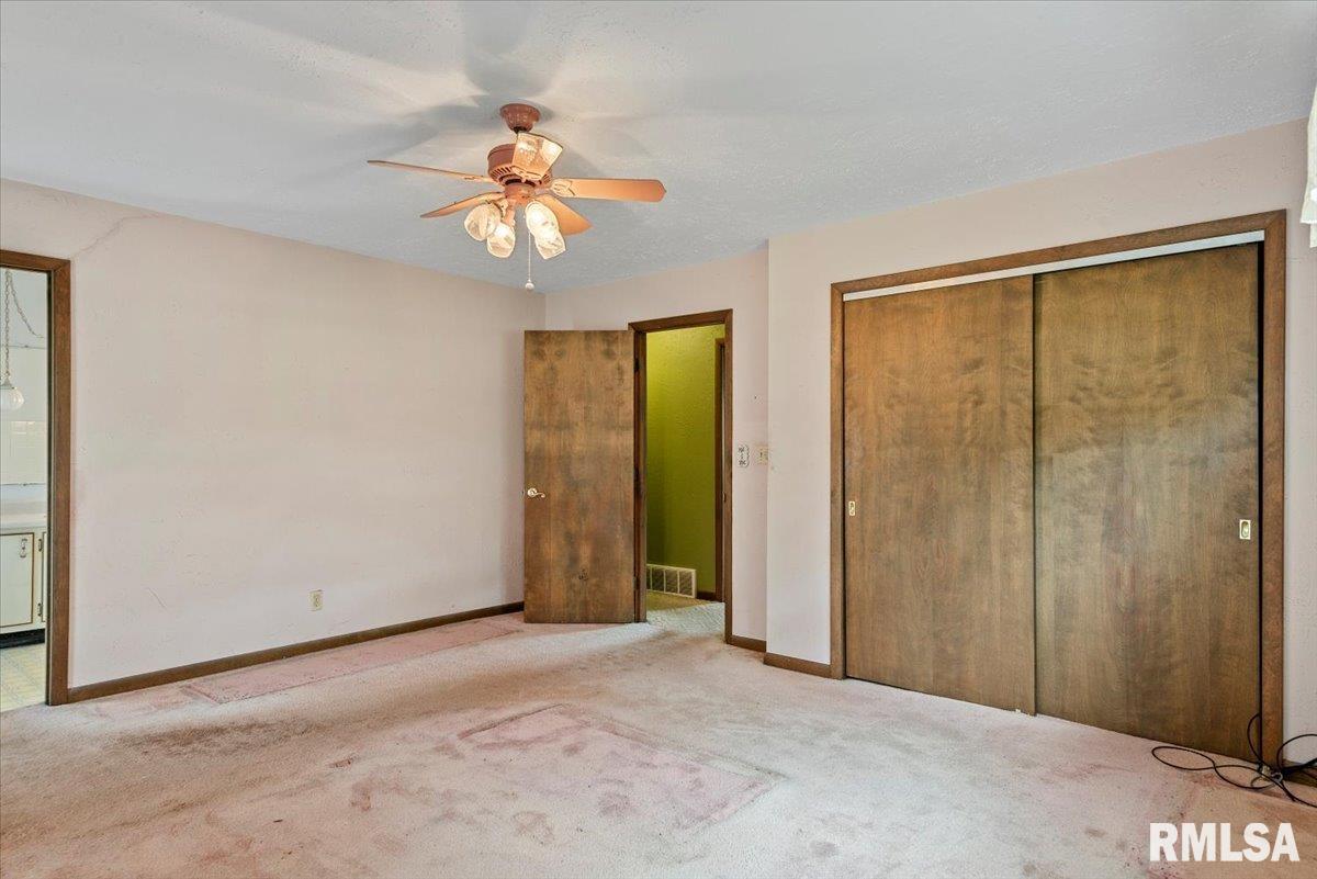 5016 Kinsinger Road Pleasant Plains, IL 62677 - Photo 18 of 40 Gallery Image 18